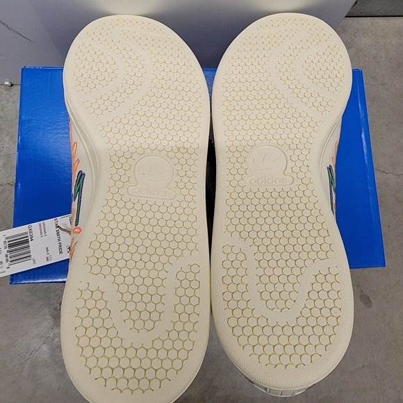 NEW adidas Originals Stan Smith Pride Shoes Men's Size 11.5 Cream White #GX6394 - Picture 13 of 15